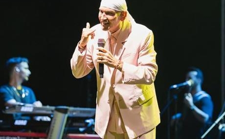 Dubai8217deki-klip-cekimleri-savas-nedeniyle-ertelendi-featured