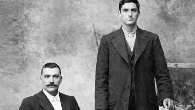 Fedon8217un-Canakkale-Gururu-Sehit-Dedesi-Kleanti-Kalyoncu8217yu-Andi-featured