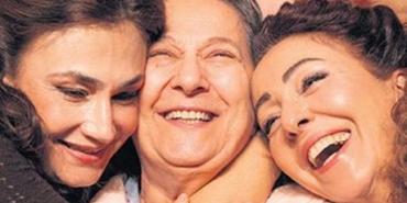 Kahkaha-Dolu-Bir-Kutlama-featured