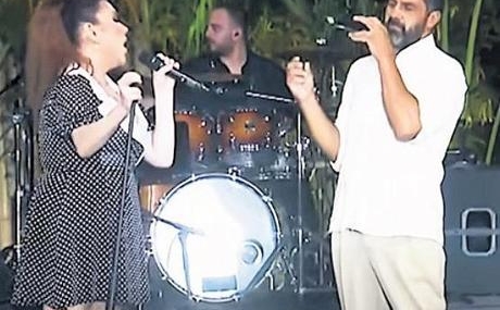 23-Yil-Aradan-Sonra-Yeniden-Bir-Araya-Geldiler-featured