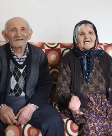 67-Yillik-Evli-Ciftten-Mutluluk-Sirri-Sevgi-ve-Destek-featured