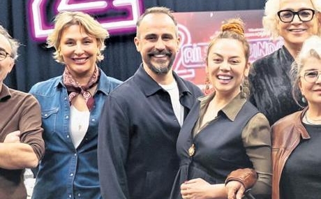 82162-Aile-Arasinda8217-Filminin-Ilk-Okuma-Provasi-Yapildi-featured