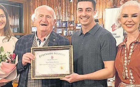 8216Artik-ev-sahibiyim8217-diyerek-duygularini-paylasti-featured