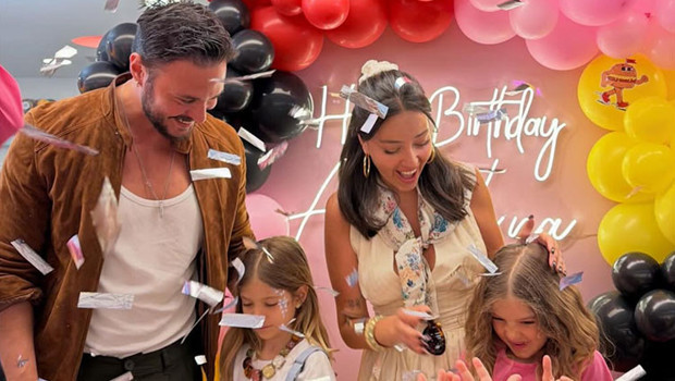 Alin-ve-Lina-Icin-Renkli-Kutlama-Akil-ve-Altan-Bir-Arada-featured