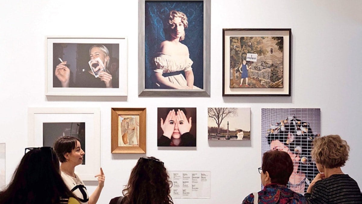 Bir-Asrin-Sanat-Yolculugu-Yuzyilin-Izleri-Sergisi-Acildi-featured