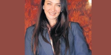 Ceren-Benderlioglu-Sirkeyle-yikaniyorum-featured