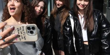 Daha-On-Yedi8217nin-genclerinden-ilk-selfie8217ler-geldi-featured