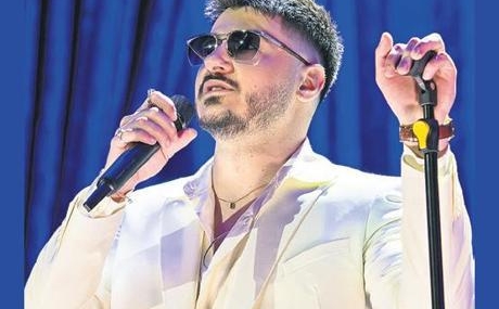 Efsanevi-album-icin-muhtesem-bir-lansman-featured