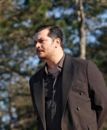 Esref-Ruyada-Buyuk-Yuzlesme-Bu-Aksam-Tum-Dengeler-Degisiyor-featured