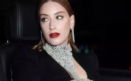 Hazal-Kaya8217dan-carpici-itiraf-O-parayla-gayrimenkul-alirdim-featured