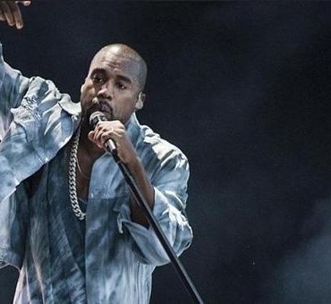 Kanye-West-Istanbul8217da-dev-bir-konserle-Avrupa-turnusuna-basliyor-featured