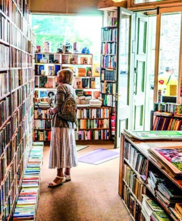 Kitap-Dunyasinda-Alarm-Sektor-Daraliyor-Akademik-Yayincilik-Cokuyor-featured