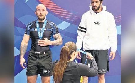 Milano8217da-Altin-Madalya-Kazanan-Arduc-featured