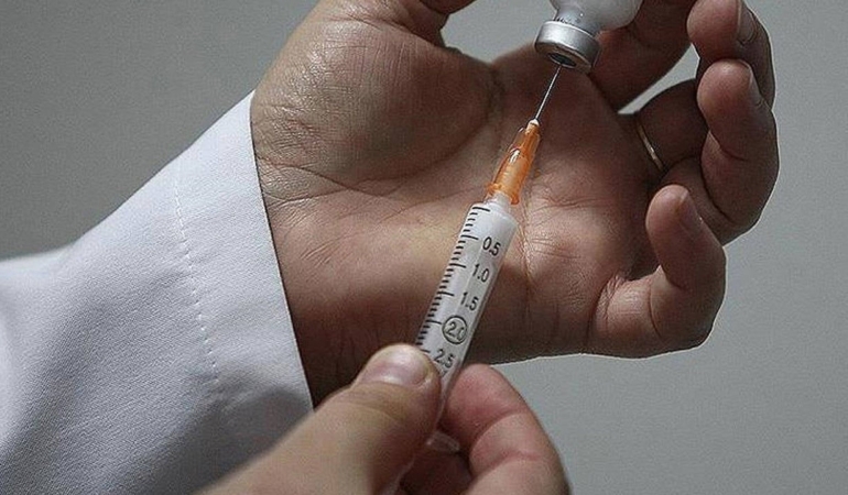 Prof.-Dr.-Mesut-Polattan-HPV-Uyarisi-Asi-Yuzde-90-Koruyor-featured
