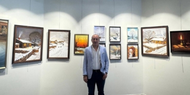 Ressam-Bayram-Erli-Ilk-Kisisel-Sergisiyle-Dogayi-Selamliyor-featured