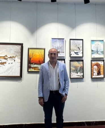Ressam-Bayram-Erli-Ilk-Kisisel-Sergisiyle-Dogayi-Selamliyor-featured