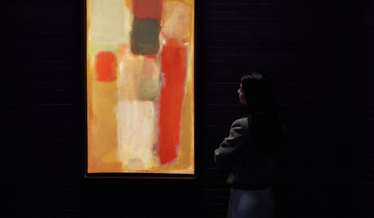 Rothkonun-Tarihi-Eseri-Hong-Kongdaki-Muzayedede-Rekor-Kirdi-featured