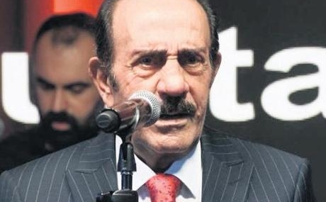 Sahne-stilini-elestirdi-featured