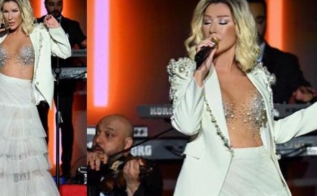 Seda-Sayan-sahnede-4.-evlilik-yil-donumunu-kutladi-featured