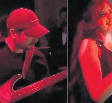 Sevgilisi-icin-sahnede-gitar-caldi-featured