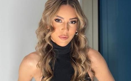 Sinem-Kobal8217dan-beklenmedik-imaj-degisikligi-Iste-yeni-gorunumu-featured