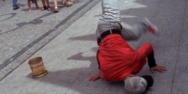 Sinemada-Ekoloji-ve-Emek-Baktigin-Toprak-Programi-Basliyor-featured