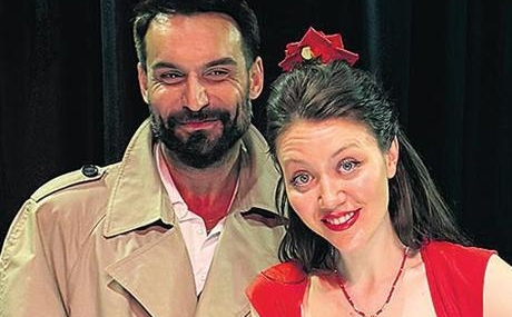 Surpriz-Konuklarla-Dolu-Bir-Muzikal-featured