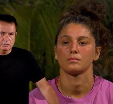 Survivor8217da-Seren-Ay-Diskalifiye-Oldu-Acun-Ilicali-Aciklama-Yapti-featured