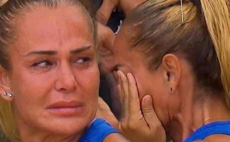 Survivor8217da-duygusal-anlar-Lina8217nin-Nagihan-Karadere8217ye-sozleri-featured