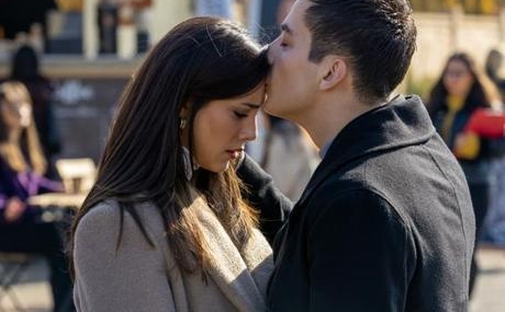 Uzak-Sehir8217de-Askin-Tanimi-Farkli-featured