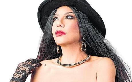 Yunanistana-Girisi-Engellenen-Isin-Karaca-Sinir-Disi-Edildi-featured