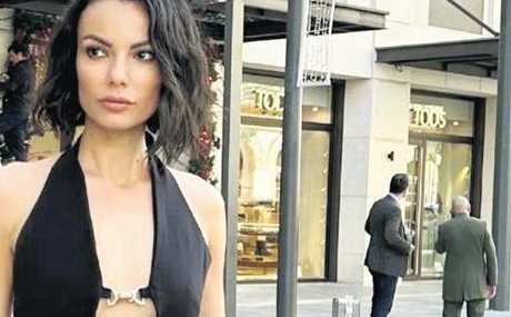 Yurt-Disinda-Taciz-Mesajlariyla-Karsilasti-featured