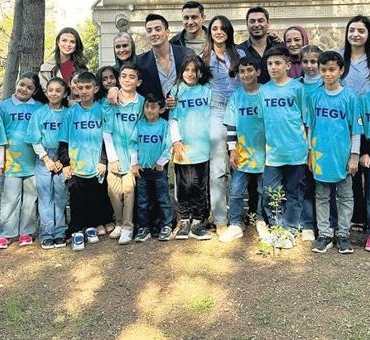 ‘Uzak-Sehir-seti-minik-misafirlerini-agirladi-featured