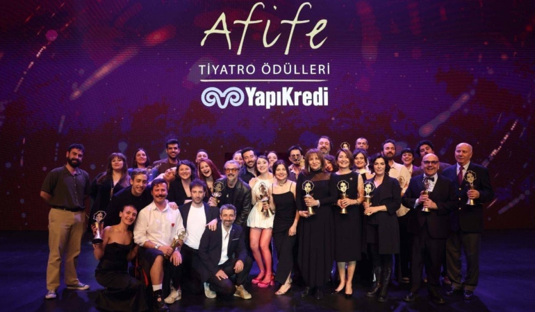 28.-Yapi-Kredi-Afife-Tiyatro-Odulleri-Sahiplerini-Buldu-featured