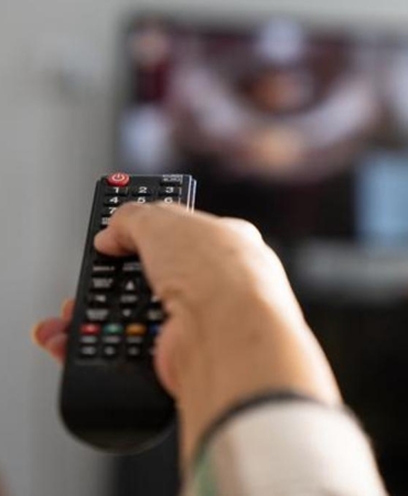 9-Mayis-Cumartesi-TV-Yayin-Akisi-Bugun-Kanallarda-Ne-Var-featured