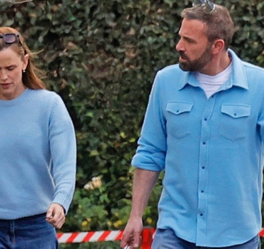 Bir-Ornek-Giyim-Pismanligi-Bitirir-mi-Ben-Affleck-ve-Garnerin-Gezintisi-featured