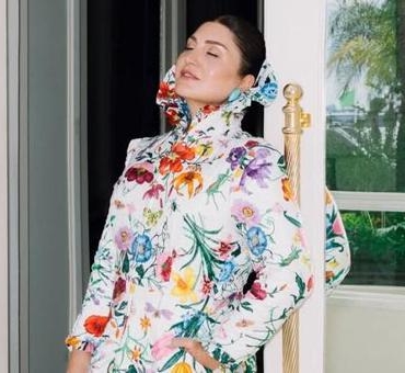 Cannes8217da-moda-ruzgari-estiren-Sibel-Can-featured