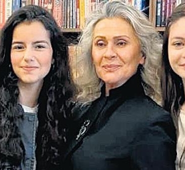 Sadakat-ve-Hayalin-Bulusmasi-Duygusal-Anlar-Yasatti-featured
