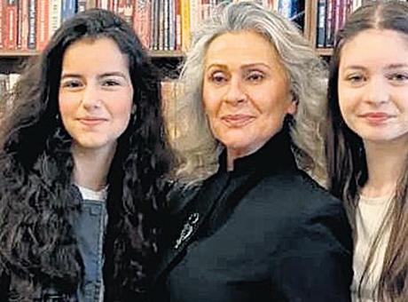 Sadakat-ve-Hayalin-Bulusmasi-Duygusal-Anlar-Yasatti-featured