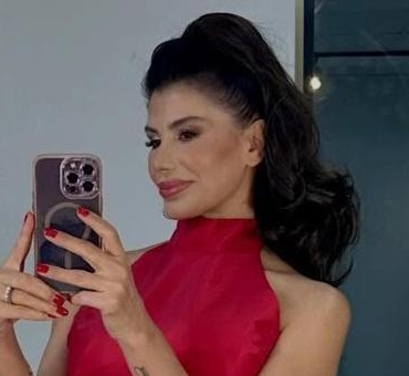 Sarkici-Hatice8217nin-aylik-kazanci-soke-etti-featured