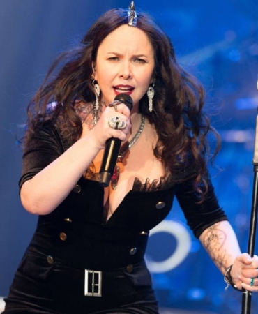 Sebnem-Ferah-Ruzgari-6-Yil-Sonraki-Konserin-Biletleri-Tukendi-featured