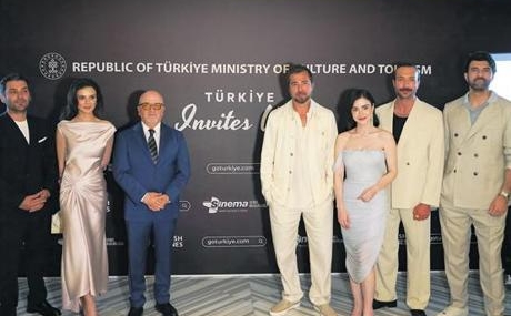 Turkiye-Cannesda-Global-Sinema-Yildizlarini-Agirladi-featured