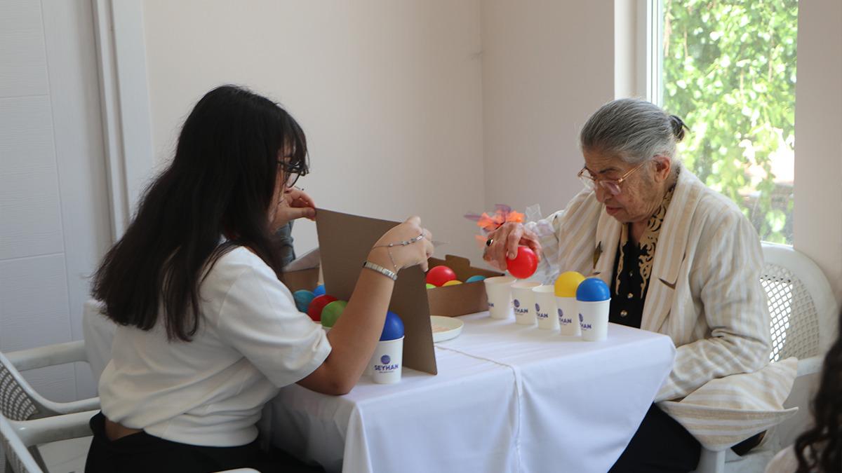 Yalniz-Yasamak-Alzheimer-Riskini-Yuzde-50-Artiriyor-featured