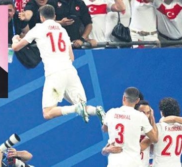 ‘Turkler-Geliyor-Marsi-ile-Cosku-Dolu-Anlar-featured