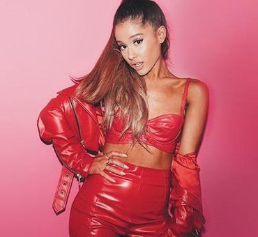 Ariana-Grande-Beyaz-Saray8217in-paylasimina-tepki-gosterdi-featured