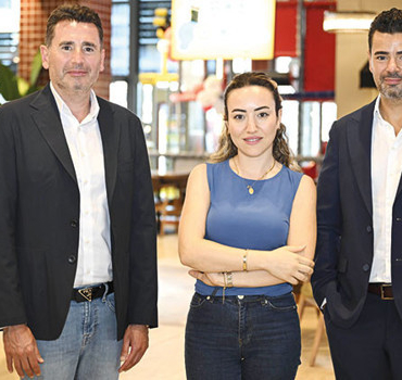 Bursa-Kebap-Evinin-Basari-Hikayesi-Iskenderi-Dunyaya-Tanittilar-featured