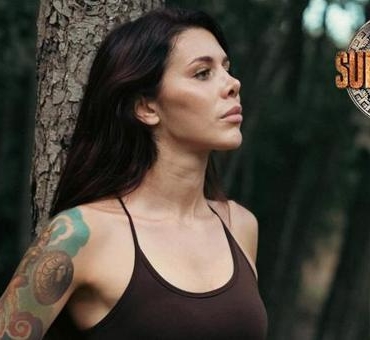 Survivor-finale-yaklasirken-elenen-Nefise-Karatay8217dan-destek-featured