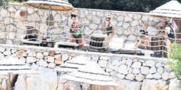Unluler-Didim-Plajinda-Bulustu-featured
