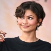Zendaya-galada-35-dolarlik-ikinci-el-tisortle-dikkat-cekti-featured