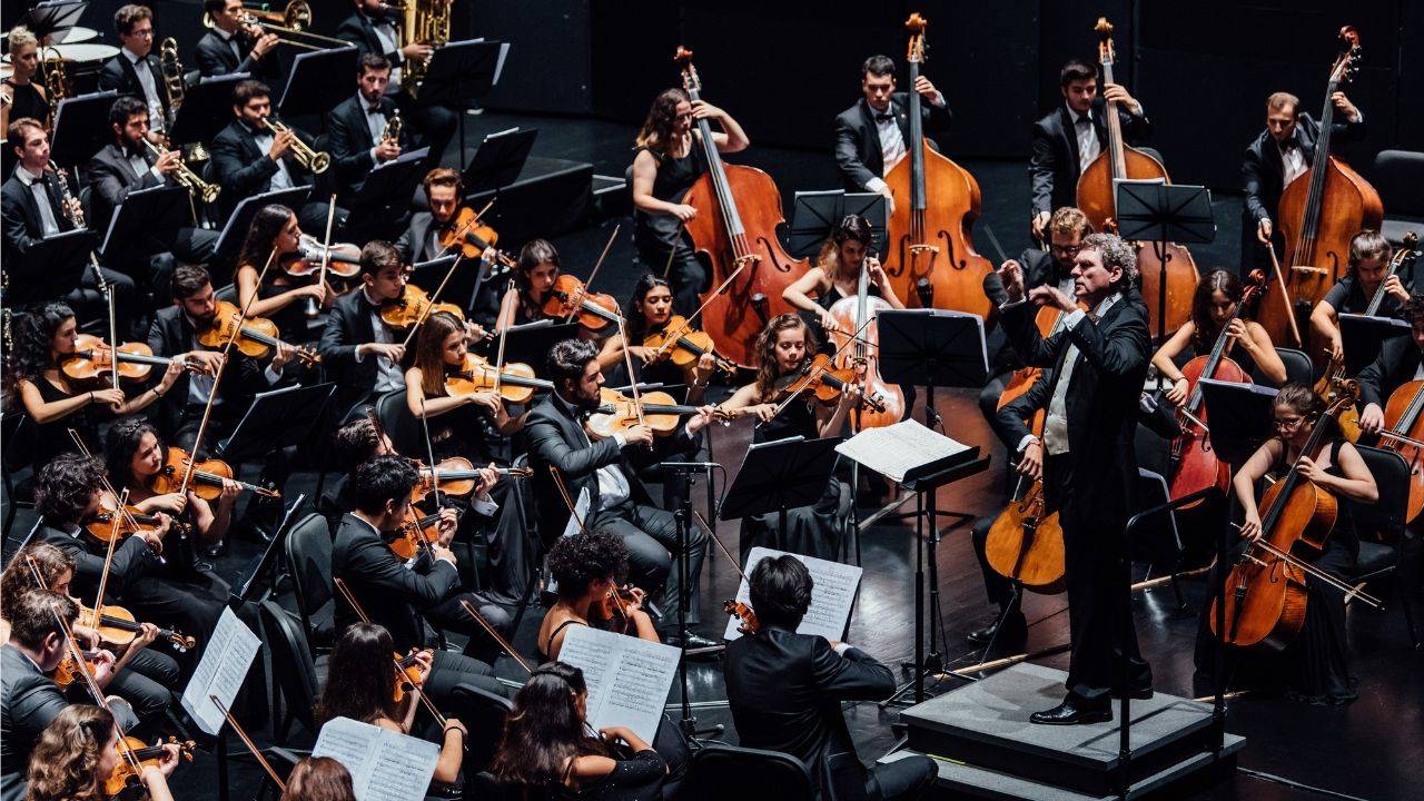 Genc-Muzisyenlerden-20.-Yila-Ozel-10-Konserlik-Dev-Kutlama-featured